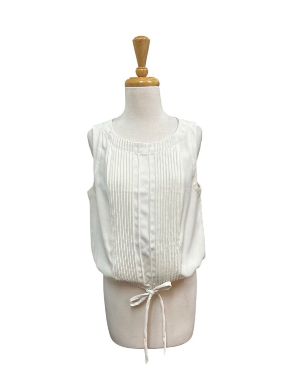 Trina Turk White Tie Front Pleated Top Size S Small Sleeveless